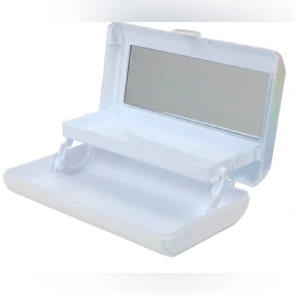 Step-up On The Go Cases with Mirror 8×5.5×2 in. Gift Ideas
